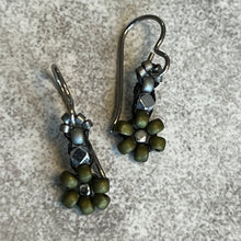 Load image into Gallery viewer, Blossom Earrings